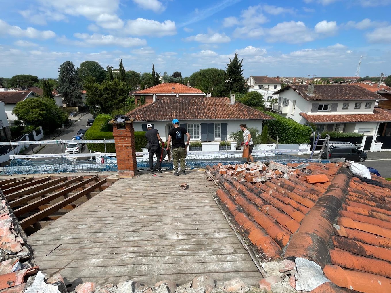 Rénovation toiture par couvreur à Saint-Jean 31240